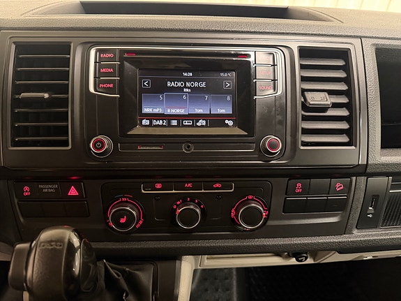 Volkswagen Transporter 9 of 18