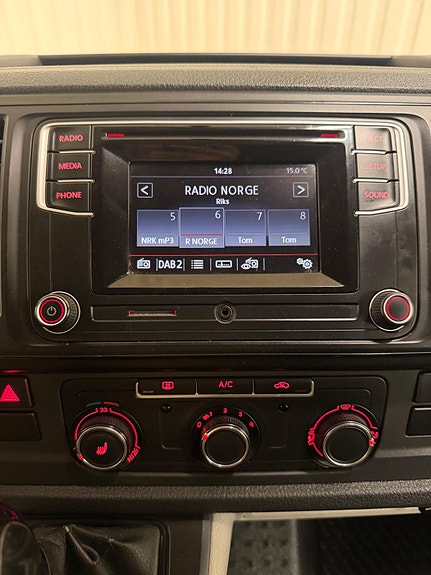 Volkswagen Transporter 10 of 18