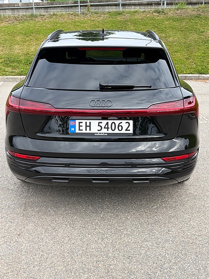 Audi Q8 e-tron 7 of 17