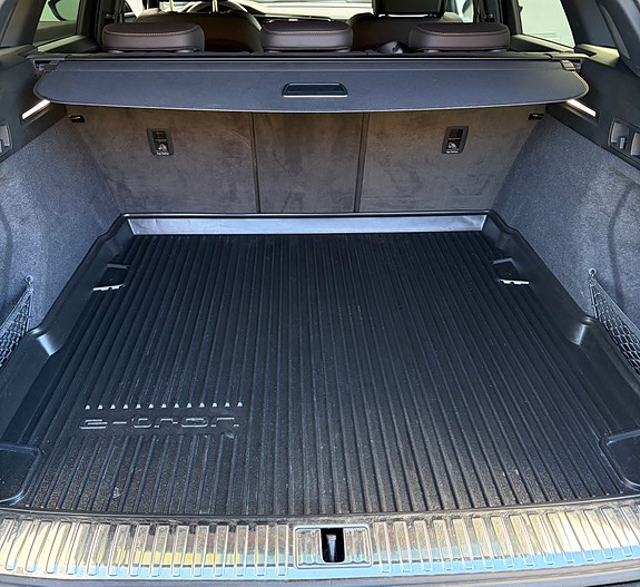 Audi Q8 e-tron 17 of 17