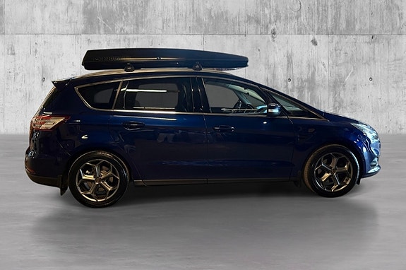 Ford S-MAX 6 of 25
