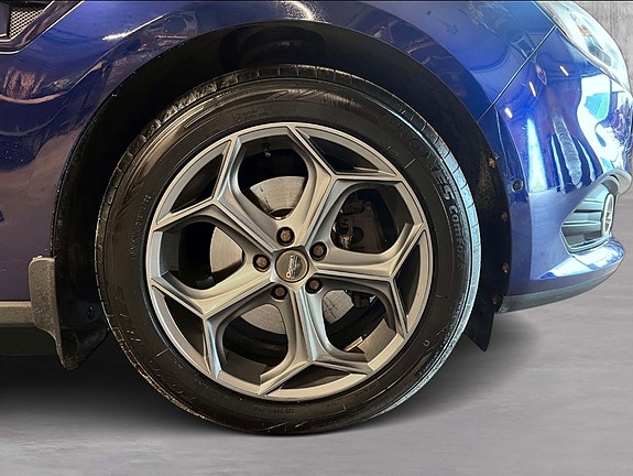 Ford S-MAX 9 of 25