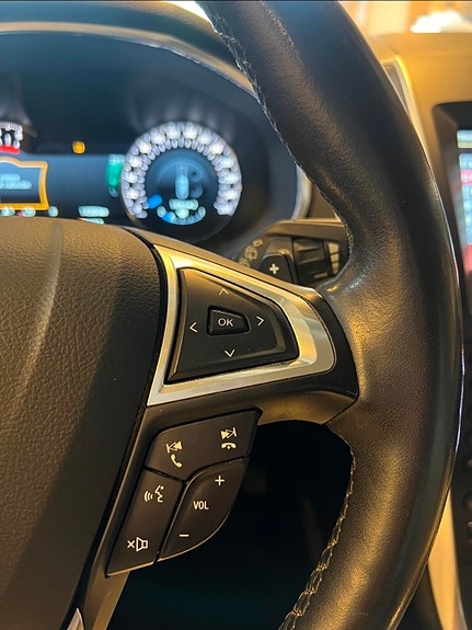 Ford S-MAX 19 of 25