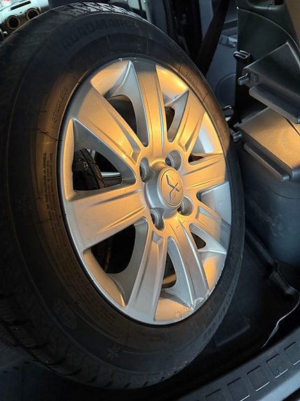 Mitsubishi Colt 28 of 30