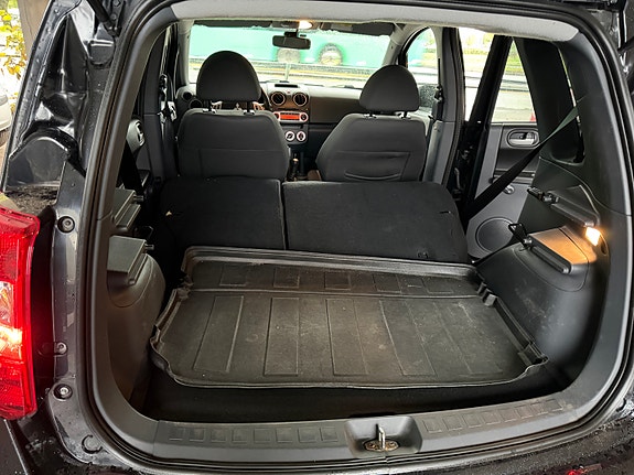 Mitsubishi Colt 13 of 30
