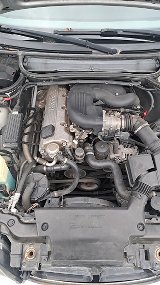 BMW 316i 6 of 6