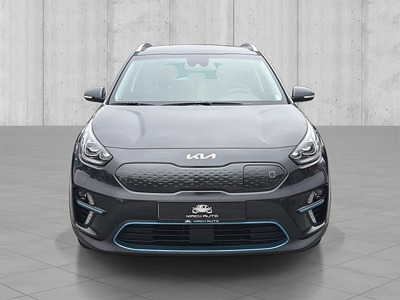 Kia e-Niro 2 of 22