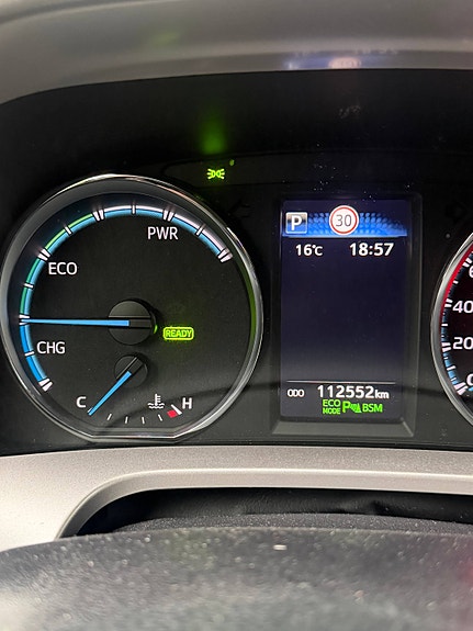 Toyota RAV4 10 of 18