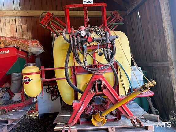 Hardi NK 600 åkersprøyte – 600 liter / 8 m bom - 2 of 13