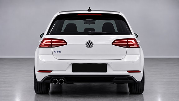 Volkswagen Golf VII 5 of 18