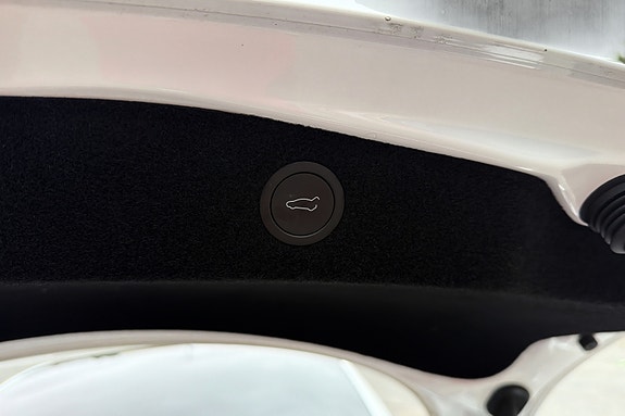 Tesla Model 3 15 of 30