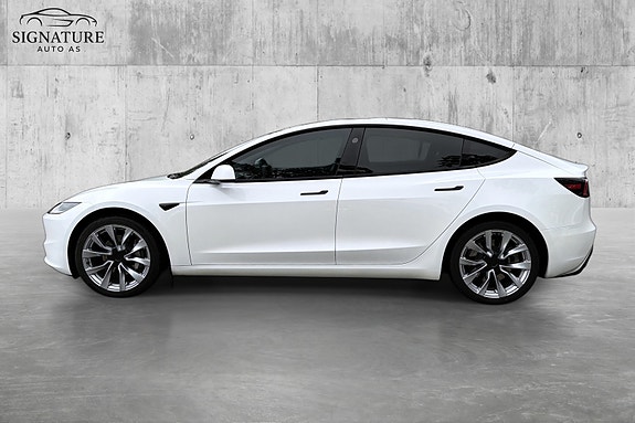 Tesla Model 3 10 of 30