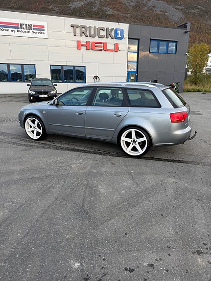 Audi A4 5 of 10