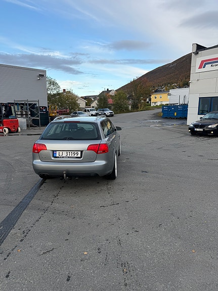Audi A4 3 of 10