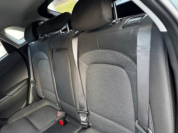 Hyundai Kona 22 of 29