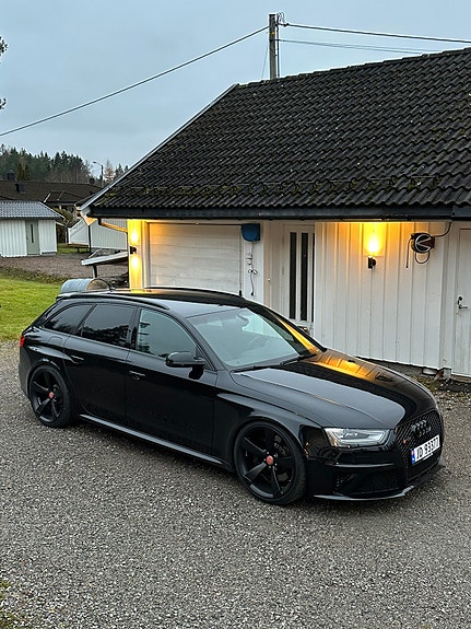 Audi RS4 20 of 27