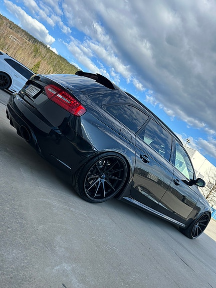 Audi RS4 14 of 27
