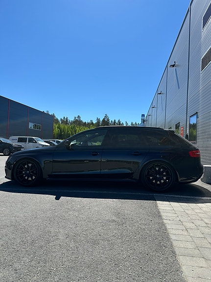 Audi RS4 9 of 27