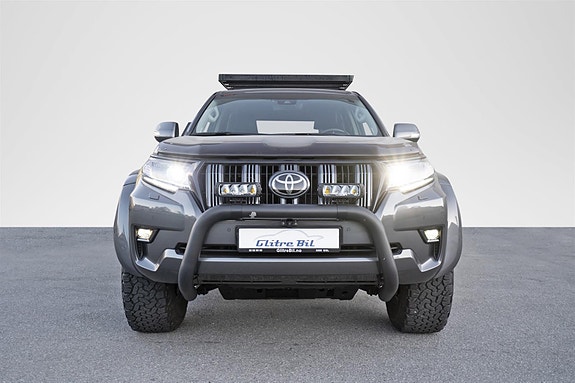 Toyota Land Cruiser 4 of 30
