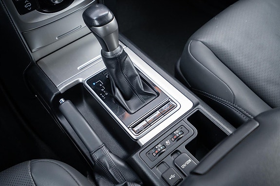 Toyota Land Cruiser 24 of 30
