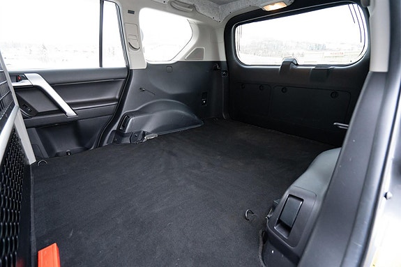 Toyota Land Cruiser 15 of 30