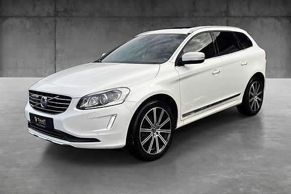 Volvo XC60 2 of 30