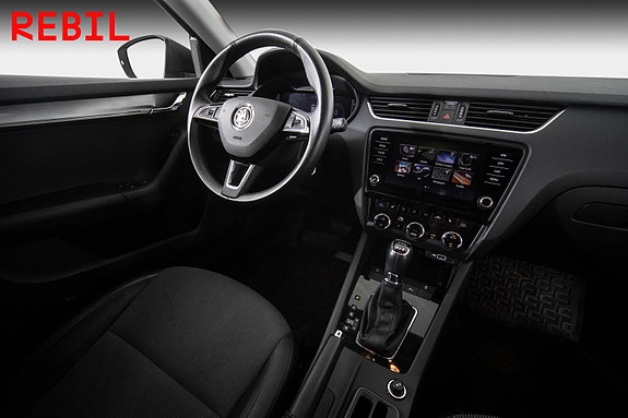 Skoda Octavia 14 of 26