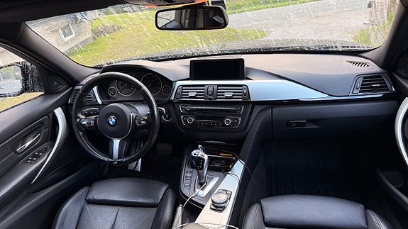 BMW 320d 8 of 13