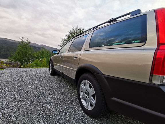 Volvo XC70 10 of 30