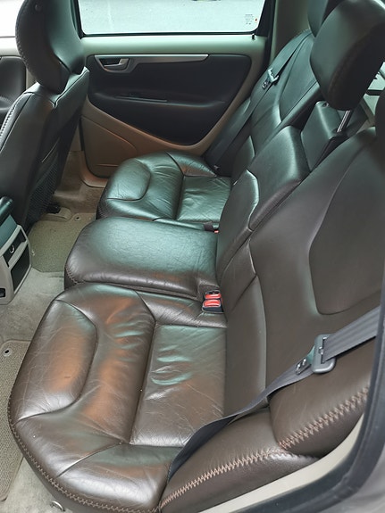 Volvo XC70 30 of 30