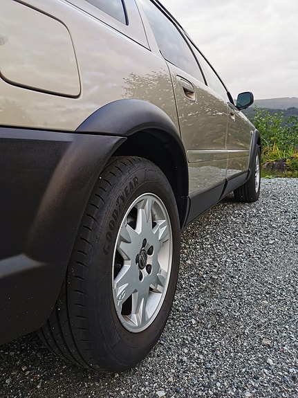 Volvo XC70 8 of 30