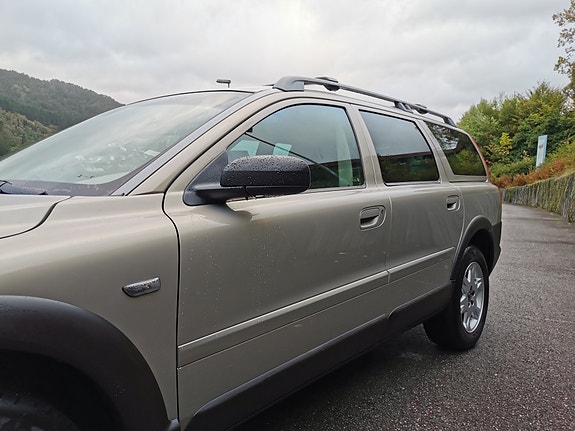 Volvo XC70 21 of 30