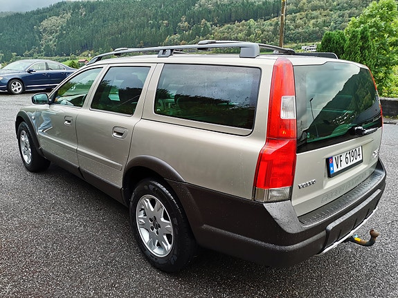 Volvo XC70 24 of 30
