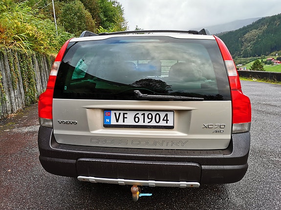 Volvo XC70 22 of 30