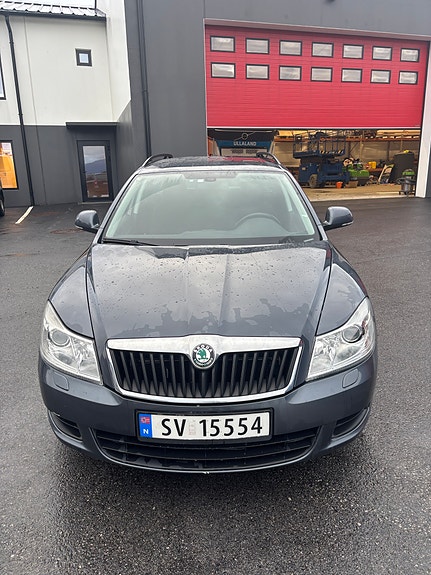 Skoda Octavia 3 of 16
