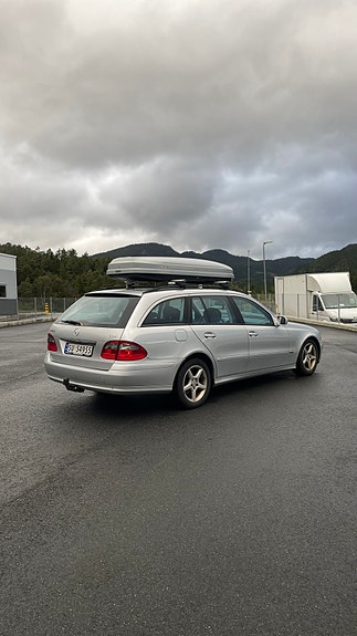 Mercedes-Benz E220 d 4 of 15