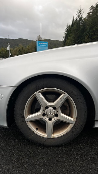 Mercedes-Benz E220 d 15 of 15