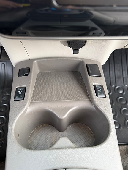 Nissan Leaf 6 of 13