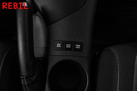 Toyota Auris 20 of 25