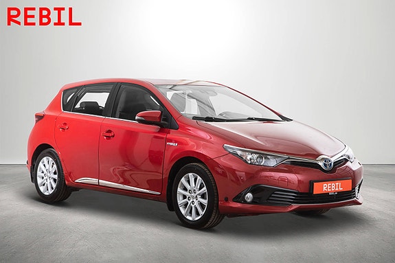 Toyota Auris 4 of 25