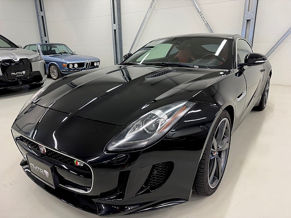 Jaguar F-TYPE 2 of 30