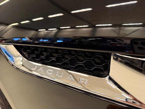 Jaguar F-TYPE 15 of 30