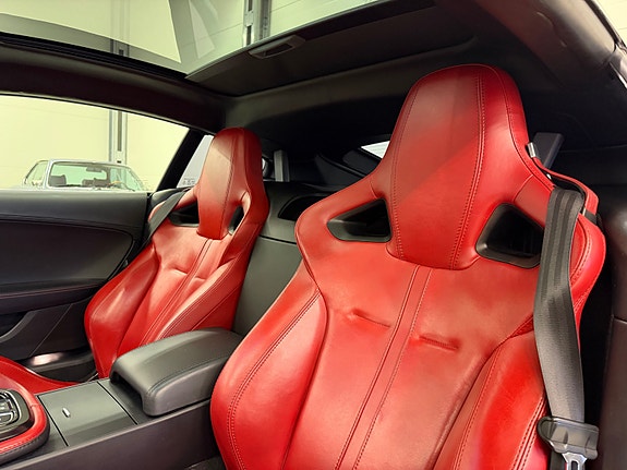 Jaguar F-TYPE 22 of 30