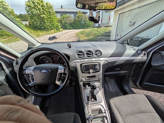 Ford Galaxy 4 of 11