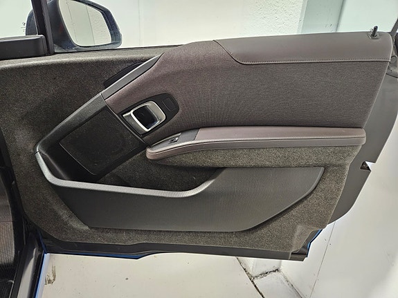 BMW i3 13 of 18