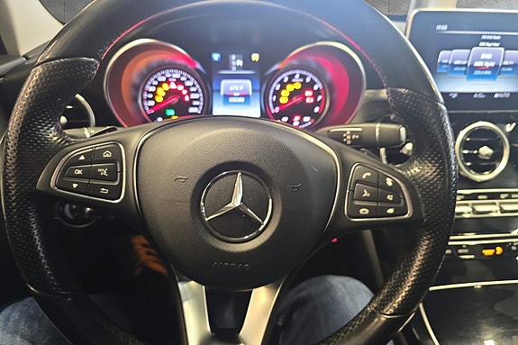 Mercedes-Benz C180 10 of 16