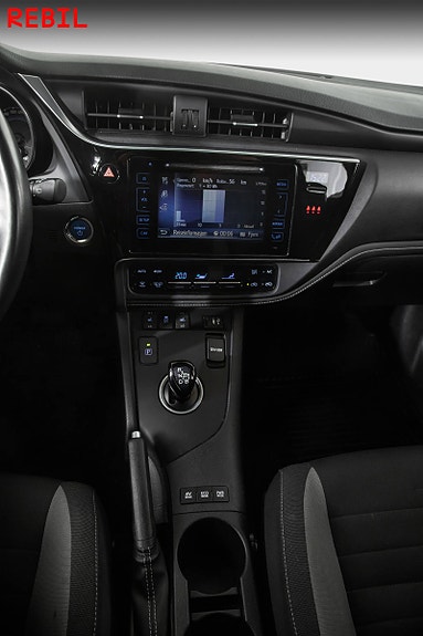 Toyota Auris 20 of 23