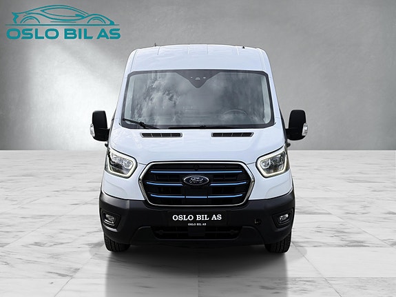 Ford Transit 9 of 30