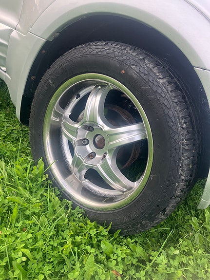 Mitsubishi Pajero 3 of 15