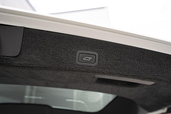 Volvo XC70 28 of 30